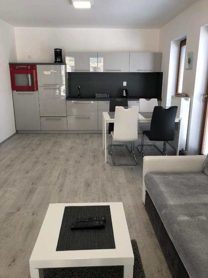 Apartmany Sofia 카메니체 나트 리포우 외부 사진